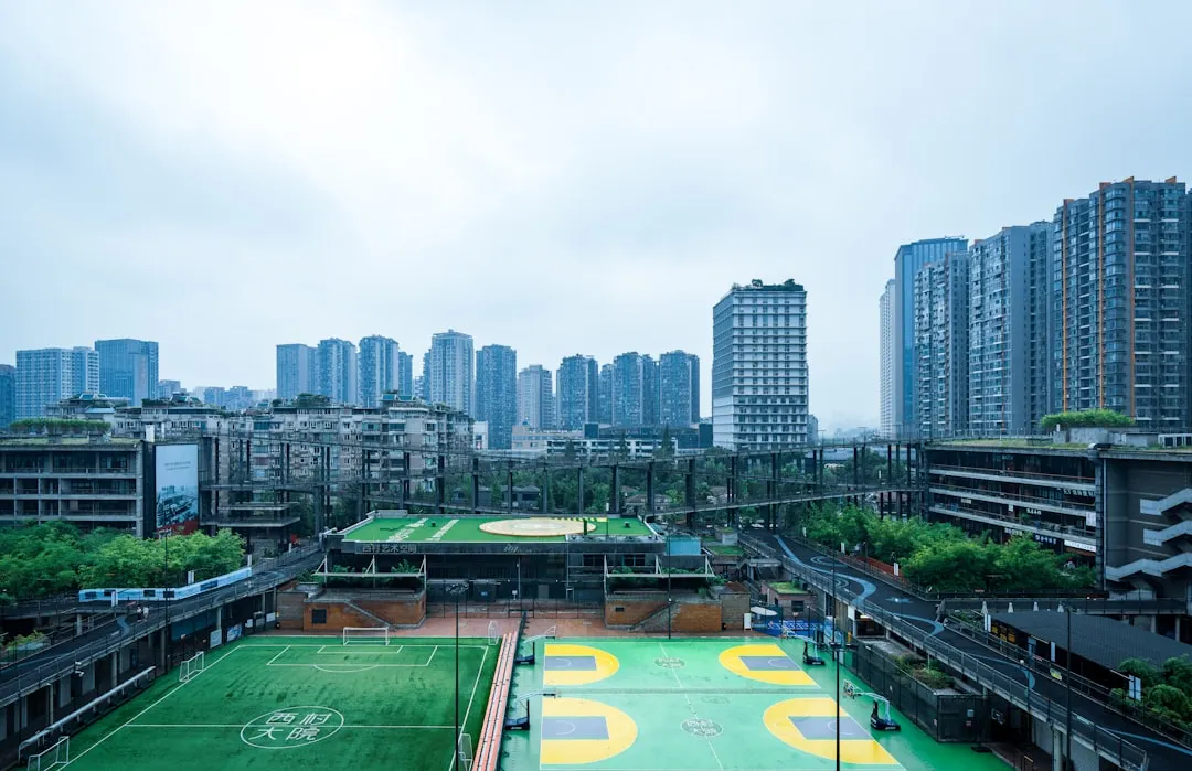 家用清洁用品成分对比：传统配方与环保型产品的性能差异
