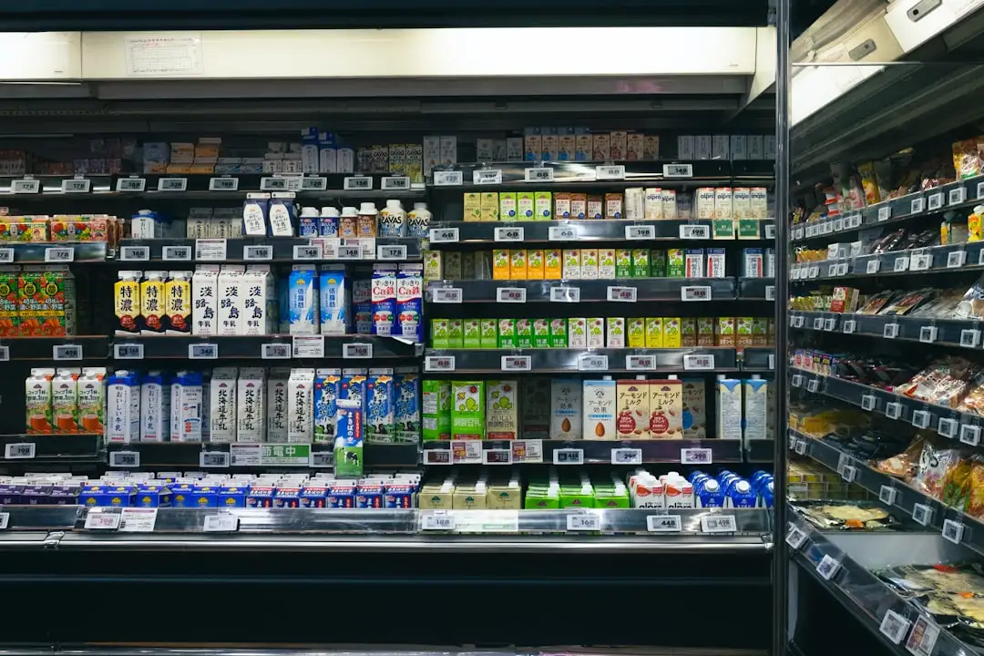上海华话商贸日用百货批发采购指南：家庭清洁用品与塑料制品选型要点正文配图 1